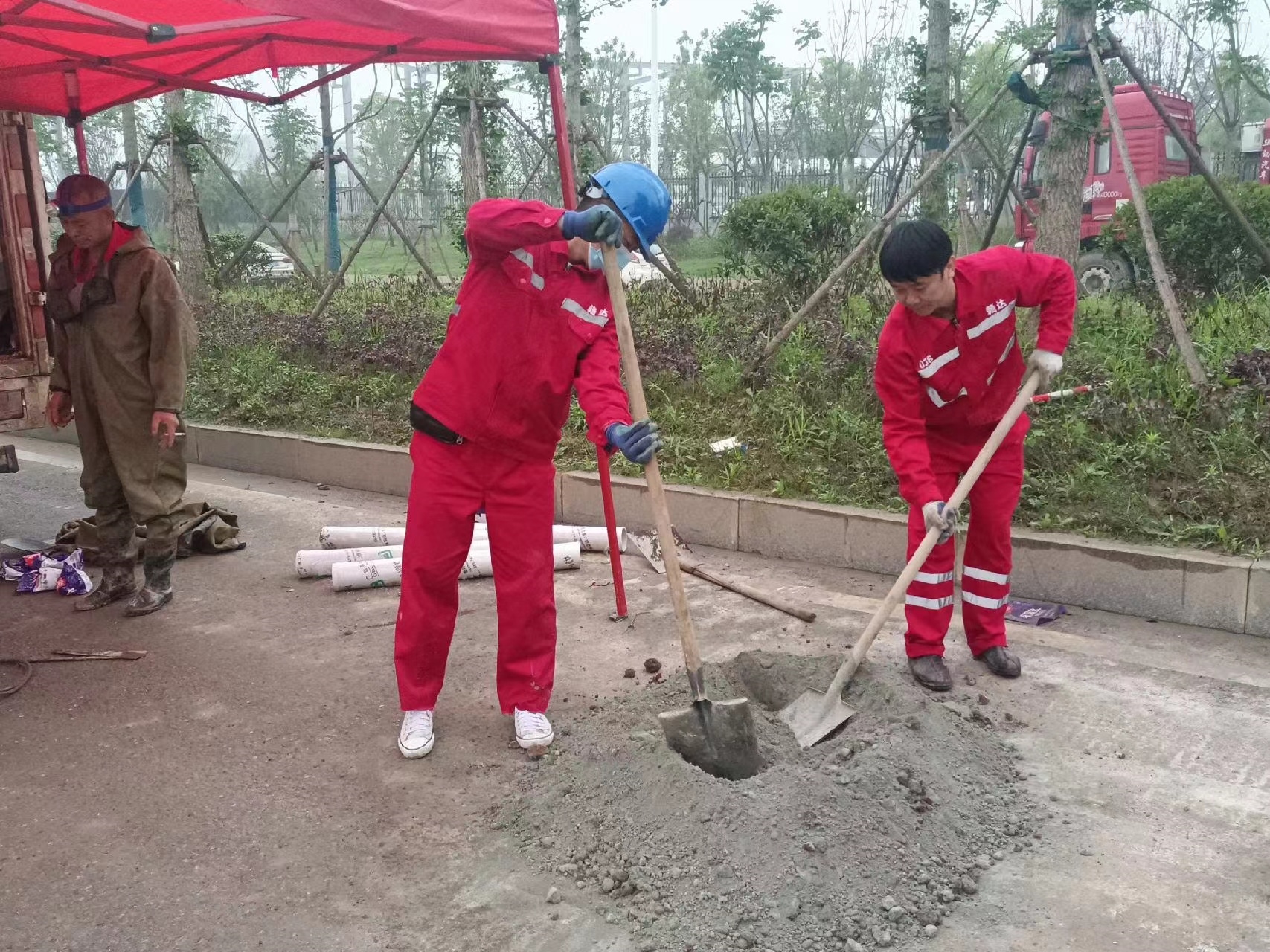 黄州管道疏通哪家好】及时进行市政管道清淤